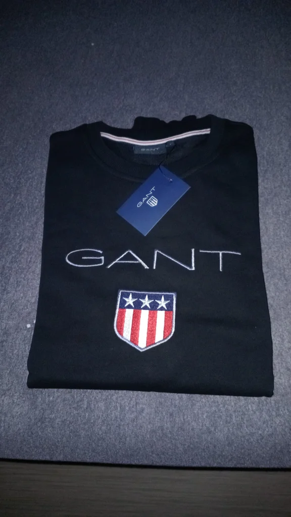 Pull Gant noir taille L neuf avec étiquette 